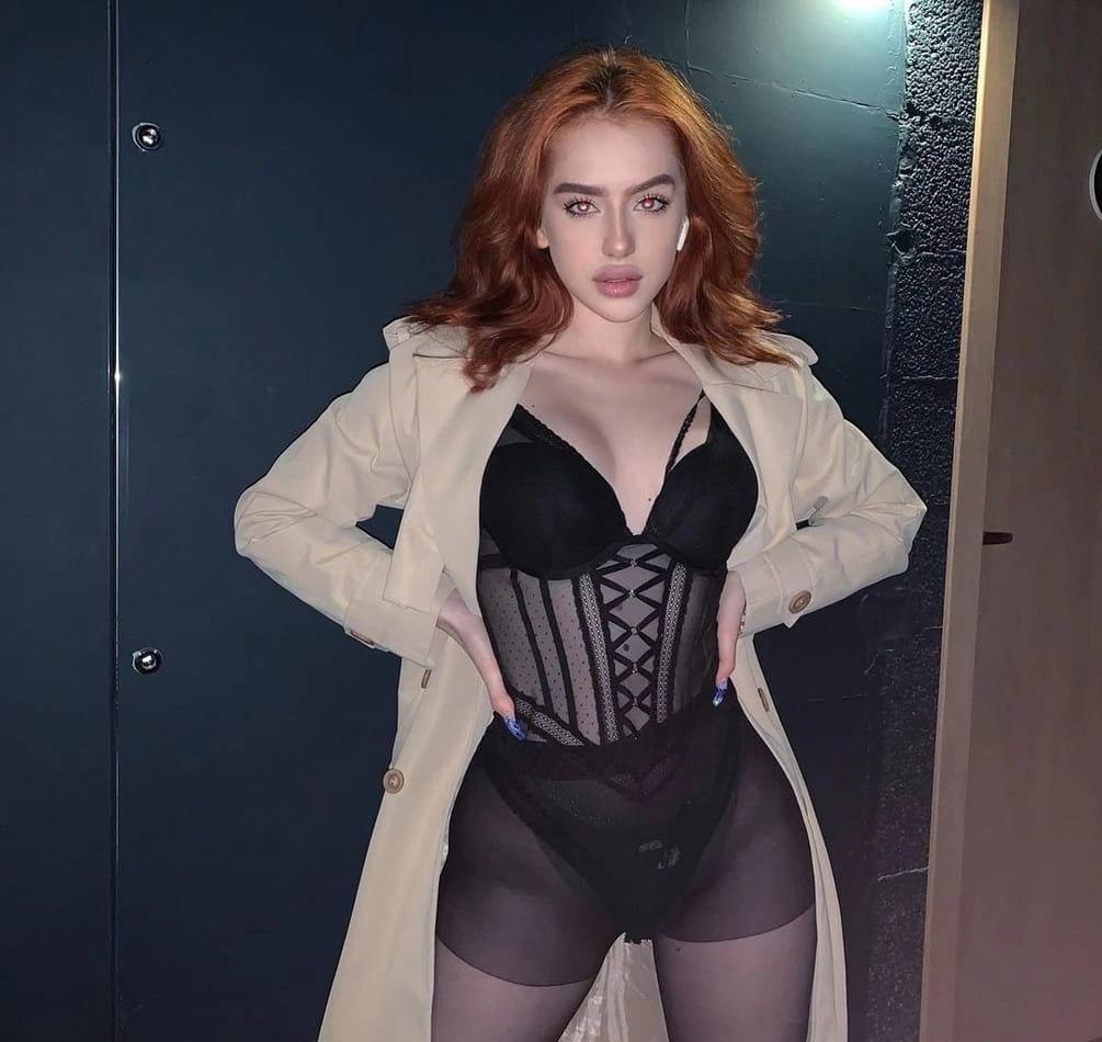 Кристиночка привлекальеная девушка из Симферополя цена от 3000 руб