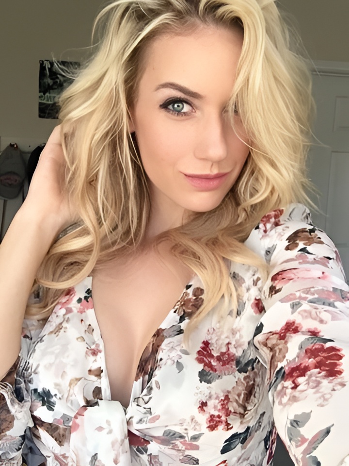 Индивидуалка Лиза, доступна для личного знакомства от 2000 руб