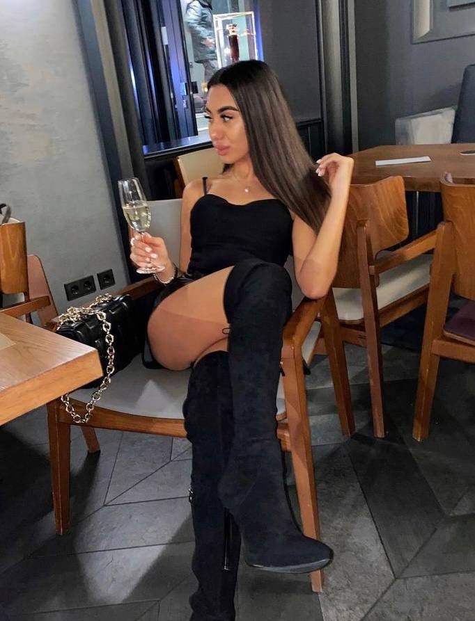 Индивидуалка 🎥 Дора, доступна для личного знакомства от 10000 руб