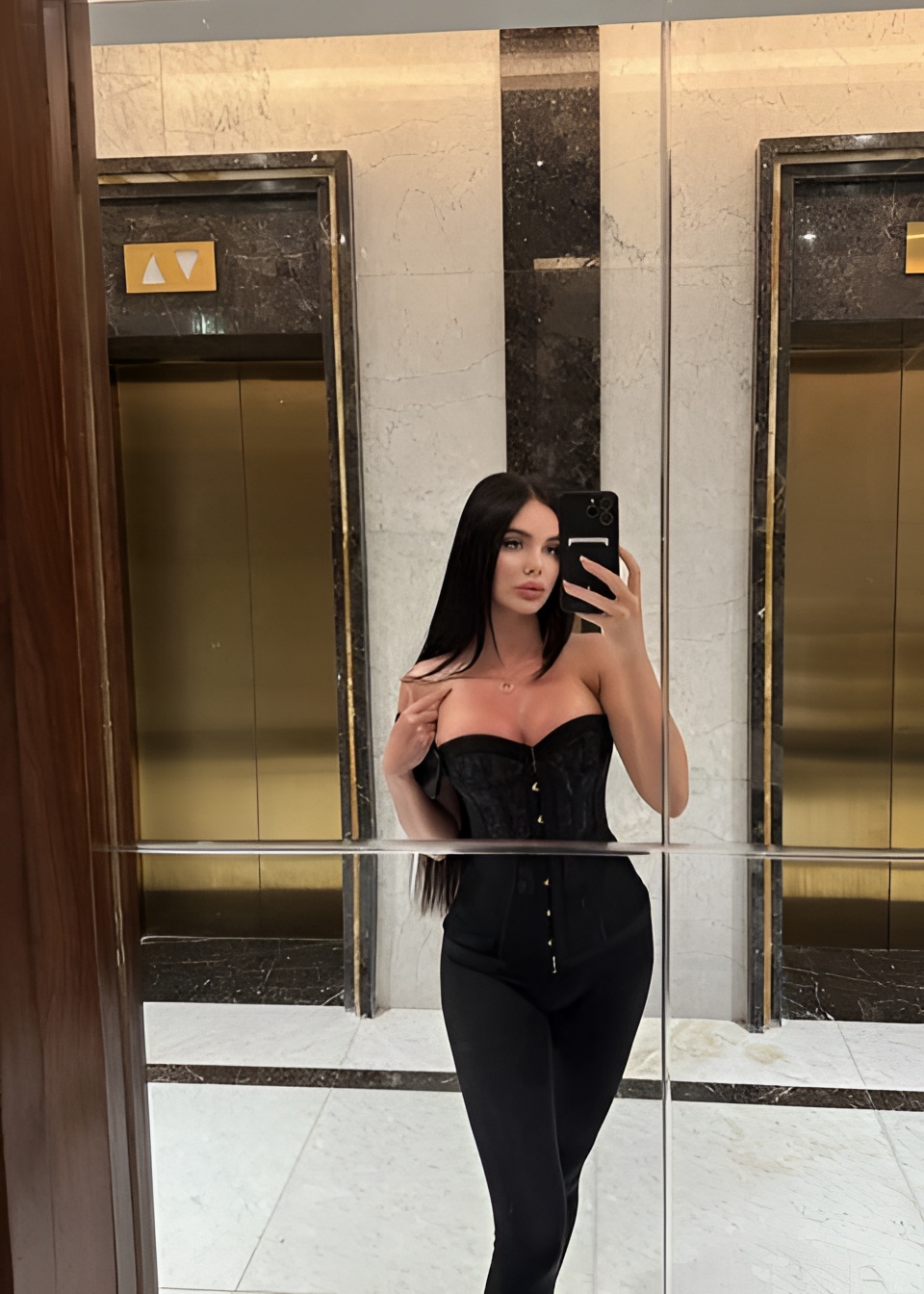 Индивидуалка ЕВА MISS BIKINI, доступна для личного знакомства от 18000 руб