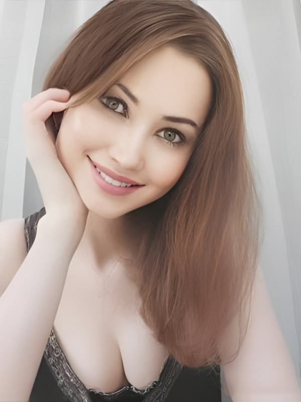 Каролина привлекательная девушка из Симферополя цена от 3000 руб